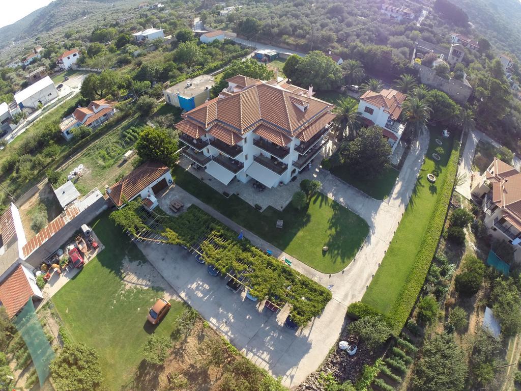 Melrose Aparthotel สโกเปลอสทาวน์ ภายนอก รูปภาพ