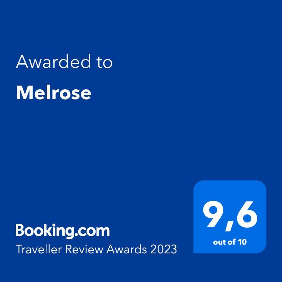 Melrose Aparthotel สโกเปลอสทาวน์ ภายนอก รูปภาพ