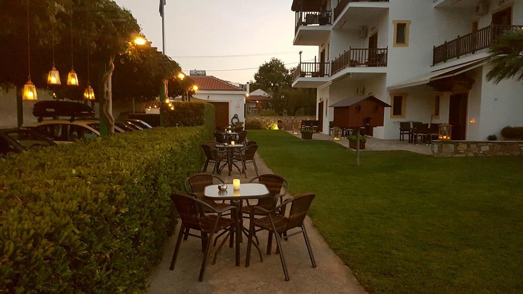 Melrose Aparthotel สโกเปลอสทาวน์ ภายนอก รูปภาพ