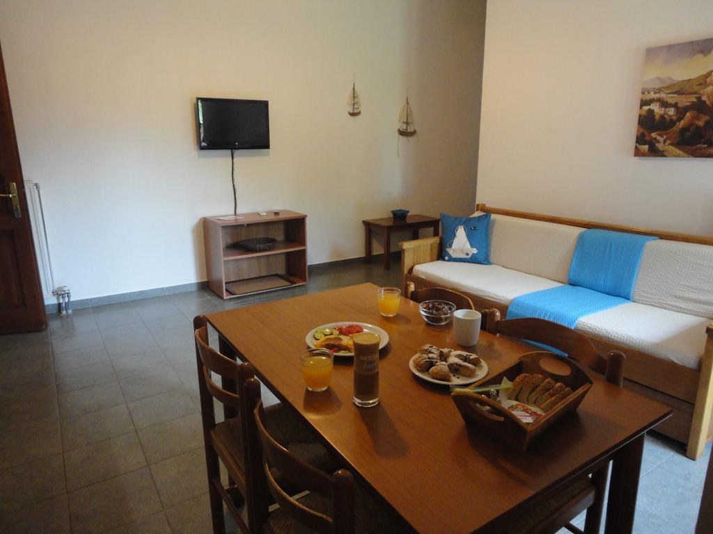 Melrose Aparthotel สโกเปลอสทาวน์ ภายนอก รูปภาพ